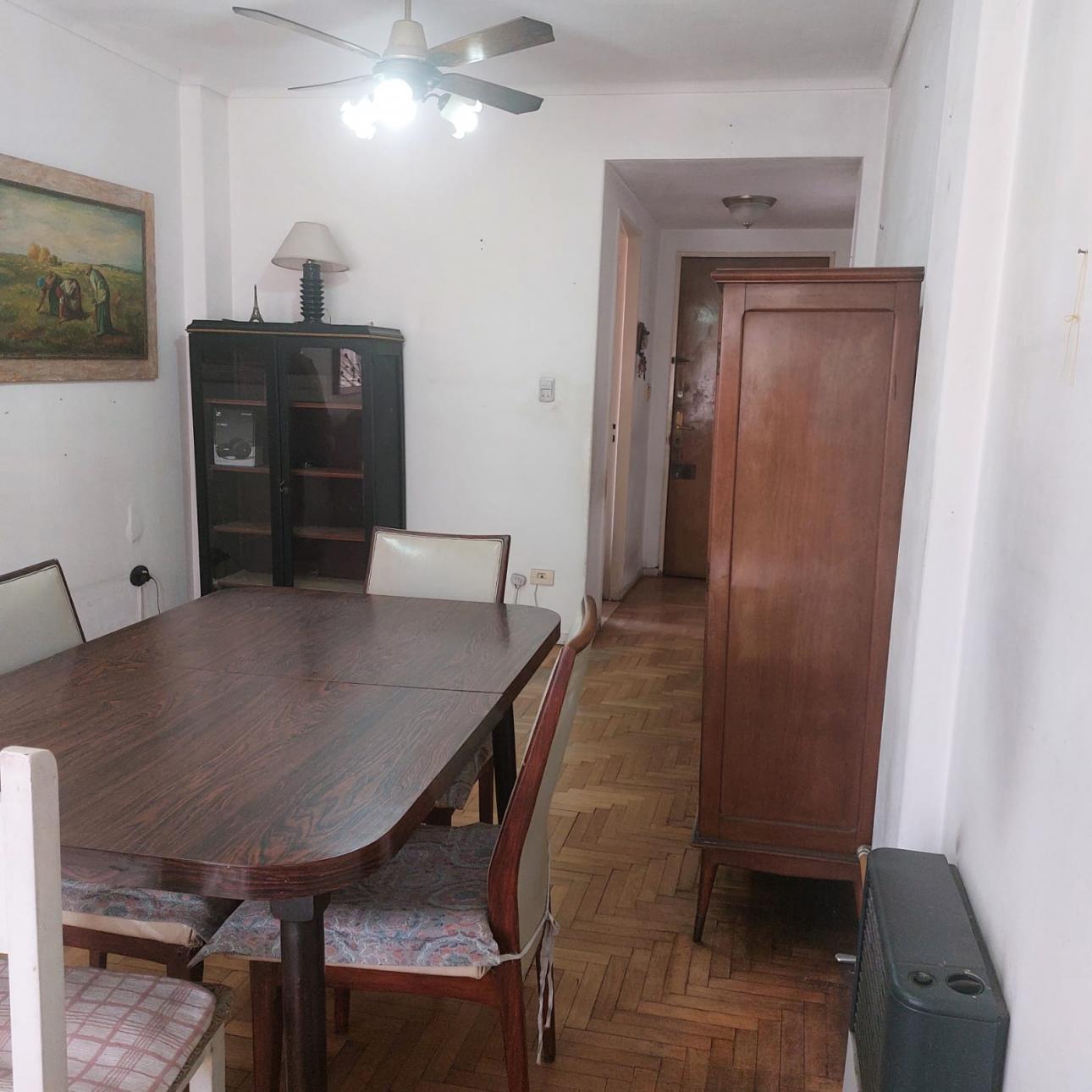 Venta de Departamento en   Villa del Parque