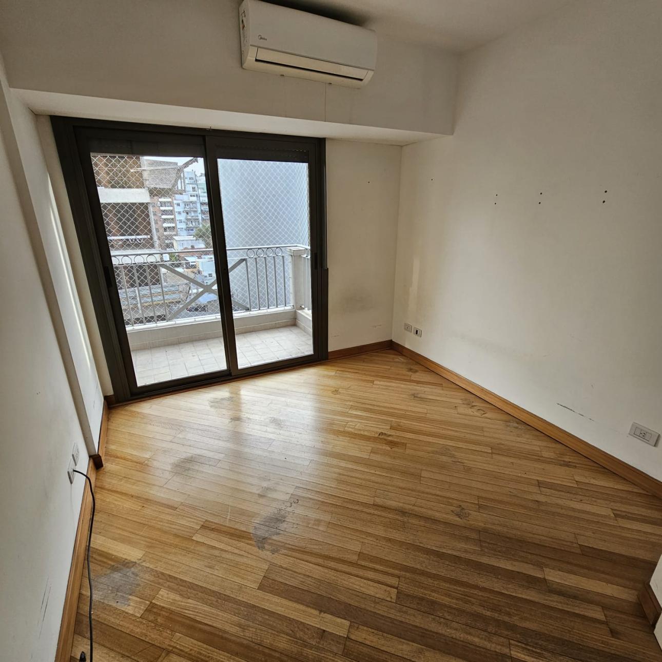 Venta de Departamento en   Villa Urquiza