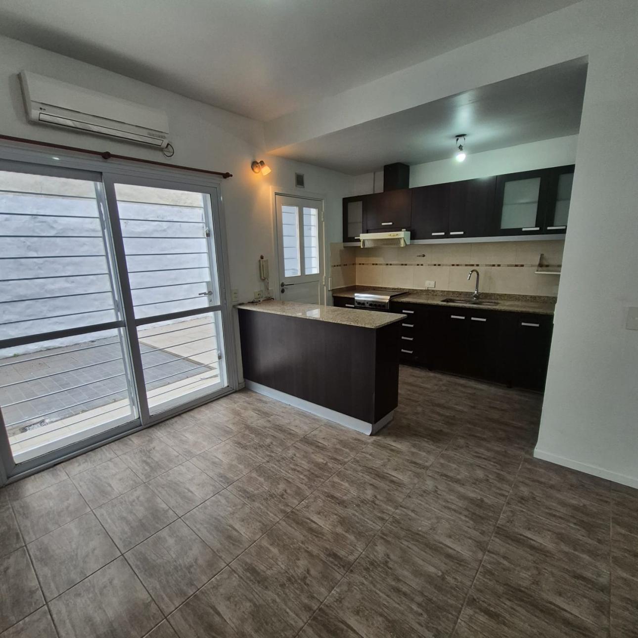 Venta de Duplex en Villa Maipú   General San Martín