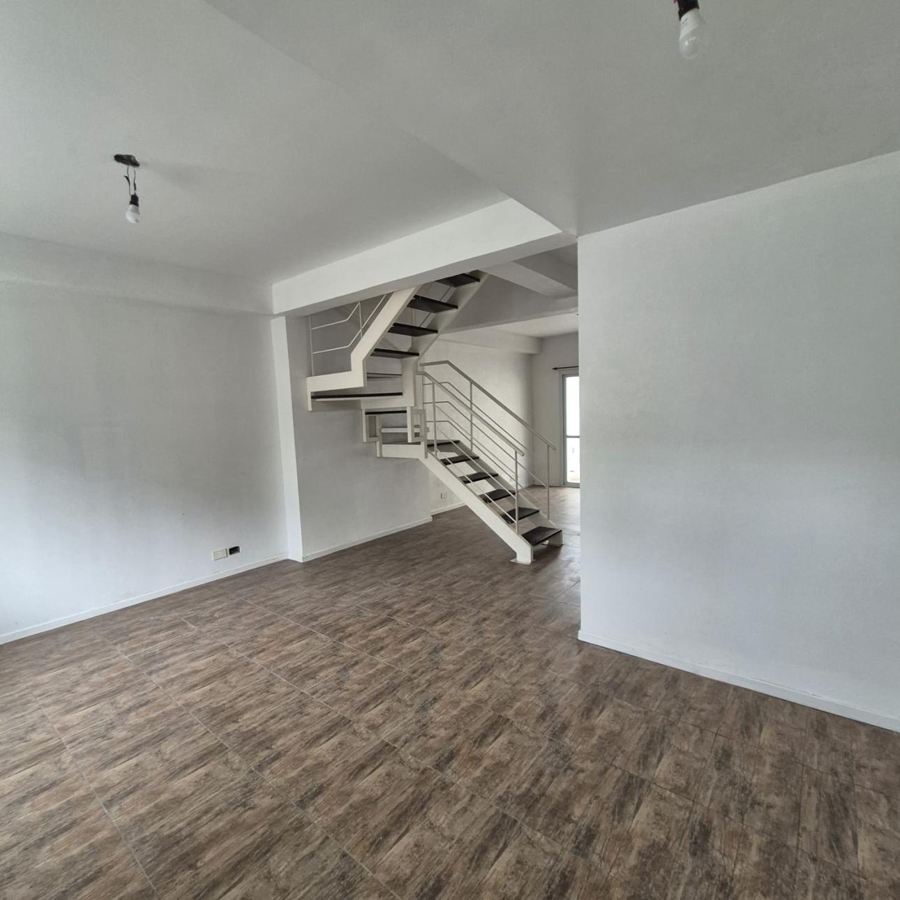 Venta de Duplex en Villa Maipú   General San Martín