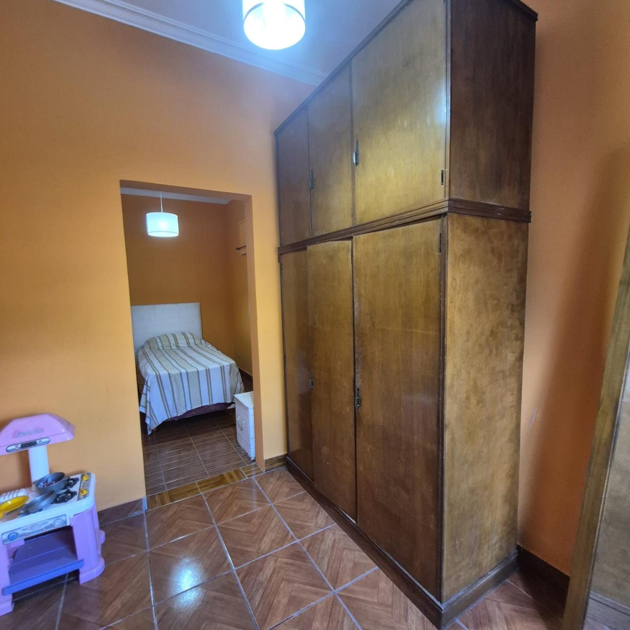 Venta de Casa en    Tres De Febrero