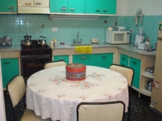 CASA PARA 2 FAMILIAS