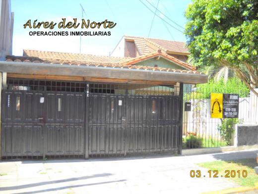VENTA IDEL 2 FAMILIAS, AMPLIA, EXCELENTE UBICACIÓN Y ACCESO