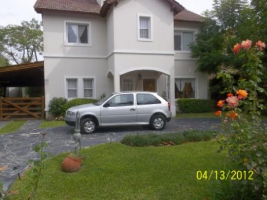 Exelente Casa en Barrio Cerrrado Palmares
