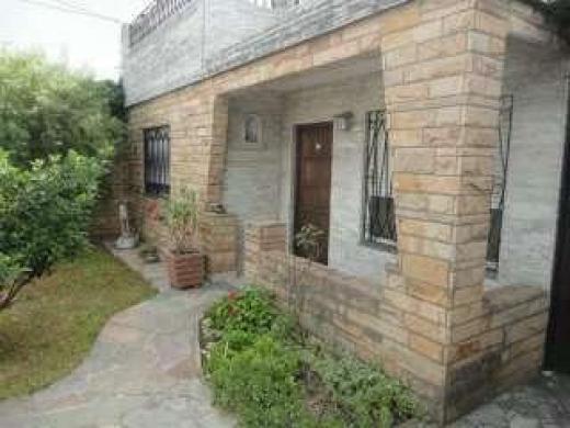 CASA EN TERRENO PROPIO