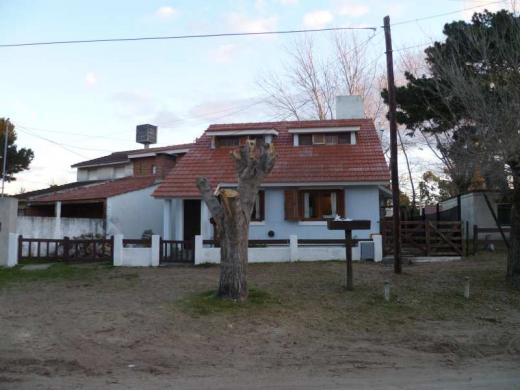 Venta de Chalet 4 ambientes en San Clemente del Tuyú 