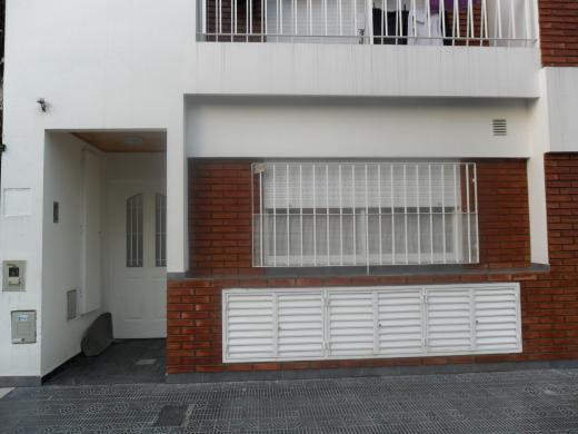 2 AMB. C/ 2 PATIOS - V. LURO