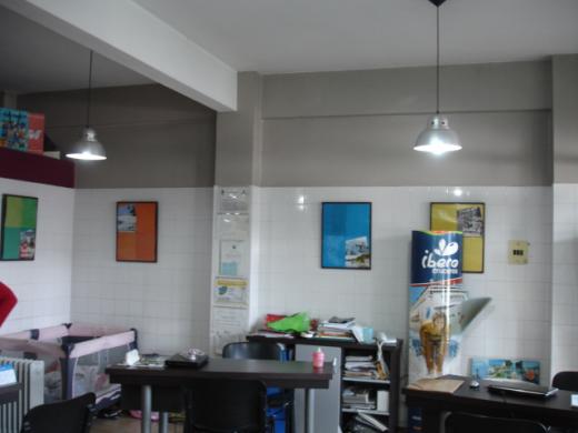 dos locales juntos o separados en av. maipu al 4000