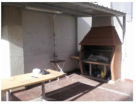 V E N D I D O - 2 AMPLIOS AMBIENTES C BALCON 5 AÑOS
