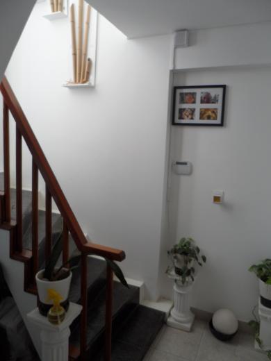 BILLINGHURST - CASA EN 2 PLANTAS