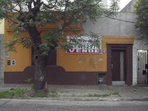 DEPTO PH 2 AMB. AL FRENTE C/DEPENDENCIA