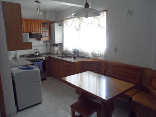 DEPTO 3 AMB. AL FTE. C/BALCON CORRIDO
