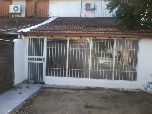 ITUZAINGO DUPLEX NVO. DE 3 AMB.-COCH.-PTIO.-D 58000
