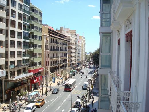 ALICANTE Piso Av La Rambla