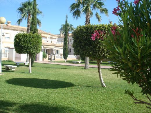 ESPAÑA Bungalow Planta Alta Piscina Plaza Garage Jardin