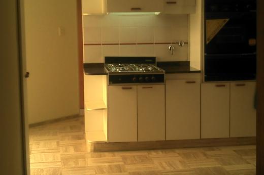 Excelente piso 220m2 c/ dep. 2 cocheras fijas.