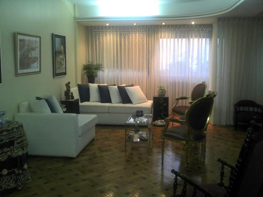 Excelente semipiso 170m2 c/ dep. Baulera
