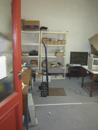 OFICINA EN MICROCENTOR