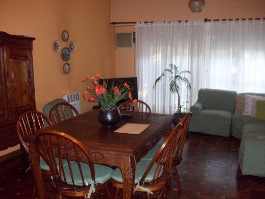 VERONICA R. FERRARI INMUEBLES, Venta de Chalet en Carapachay   Vicente López Foto4 