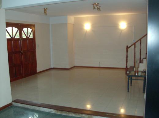 Enorme casa con grandes comodidades