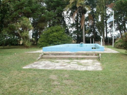 CASA QUINTA SOBRE RUTA 200