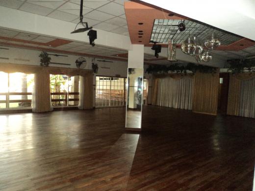 CASA QUINTA Y SALON DE FIESTAS