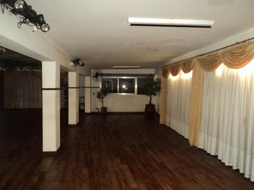 CASA QUINTA Y SALON DE FIESTAS