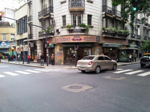 HERMOSO LOCAL EN LA MEJOR OCHAVA,FTE AL TRÁNSITO DE 2 CALLES