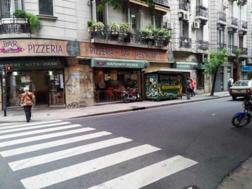 HERMOSO LOCAL EN LA MEJOR OCHAVA,FTE AL TRÁNSITO DE 2 CALLES