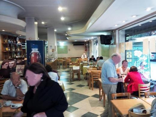 HERMOSO LOCAL EN LA MEJOR OCHAVA,FTE AL TRÁNSITO DE 2 CALLES