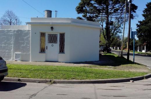 Ituzaingó norte: Casa 3 amb. Apta crédito