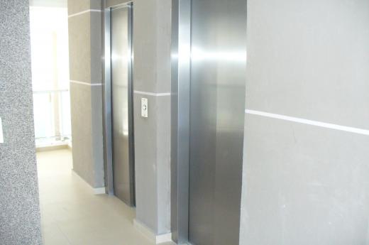 DEPARTAMENTO 5 AMB 150M2 300m estacion