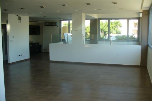 DEPARTAMENTO 5 AMB 150M2 300m estacion
