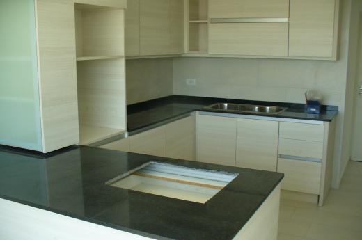 DEPARTAMENTO 5 AMB 150M2 300m estacion