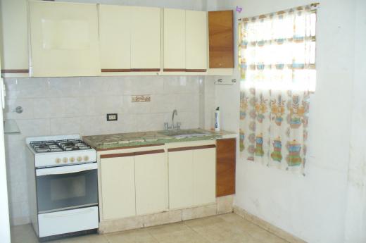 CASA 3 AMB C/PATIO Y JARDIN sobre  Spano 600m estacion Bosch