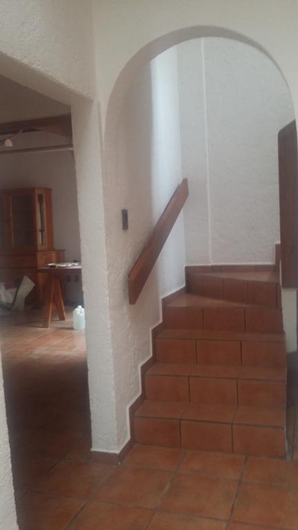 HERMOSA CASA CERCA MUSEO DOLORES OLMEDO