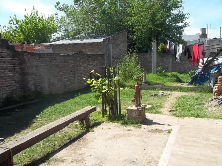 bg