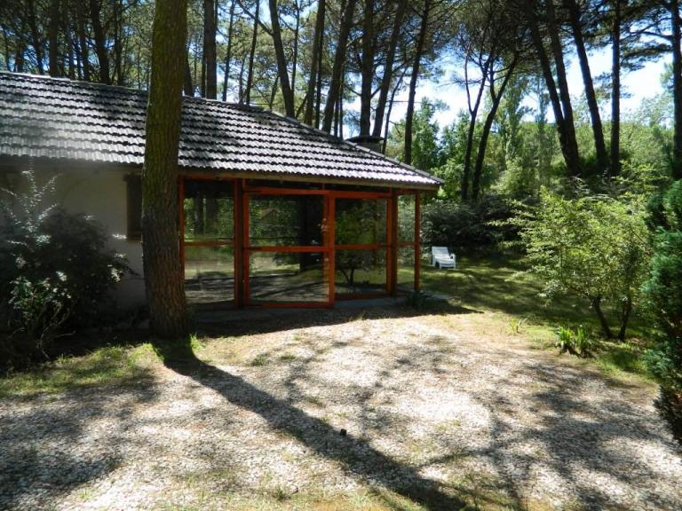 CASA EN CARILO PARA 8 PERSONAS
