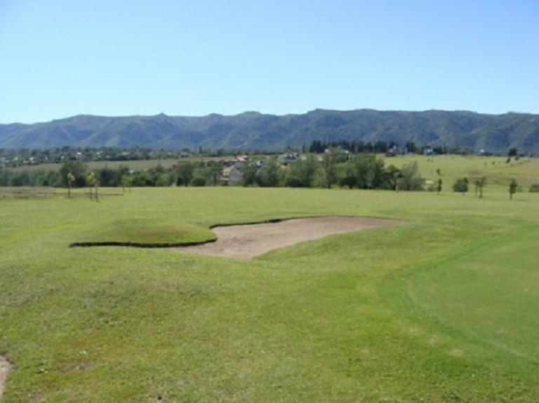 Lotes en B° Champaqui Golf - Villa Gral. Belgrano - Cod. 245