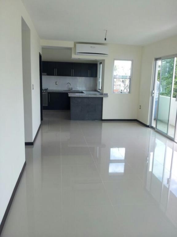 Precioso departamento ubicado cerca de colegios y bancos