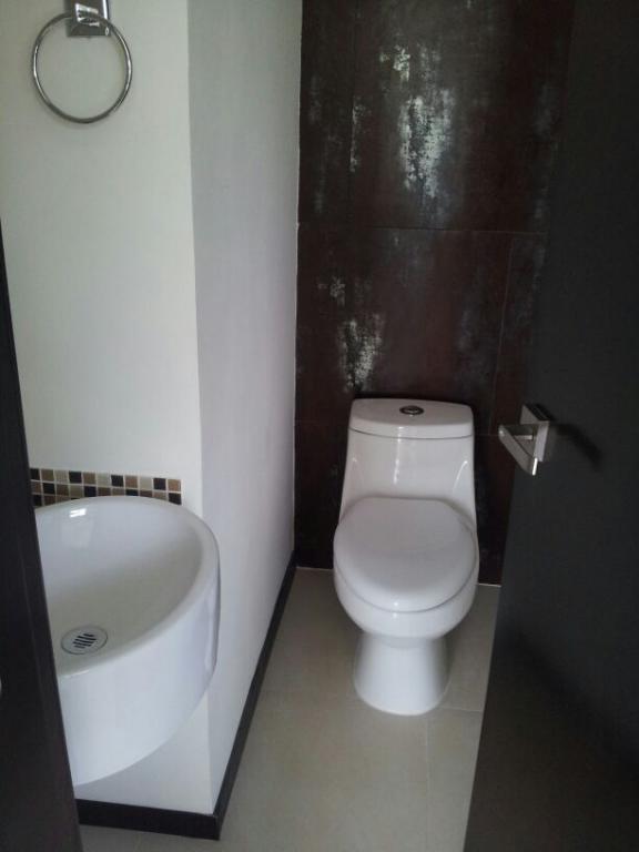 Precioso departamento ubicado cerca de colegios y bancos
