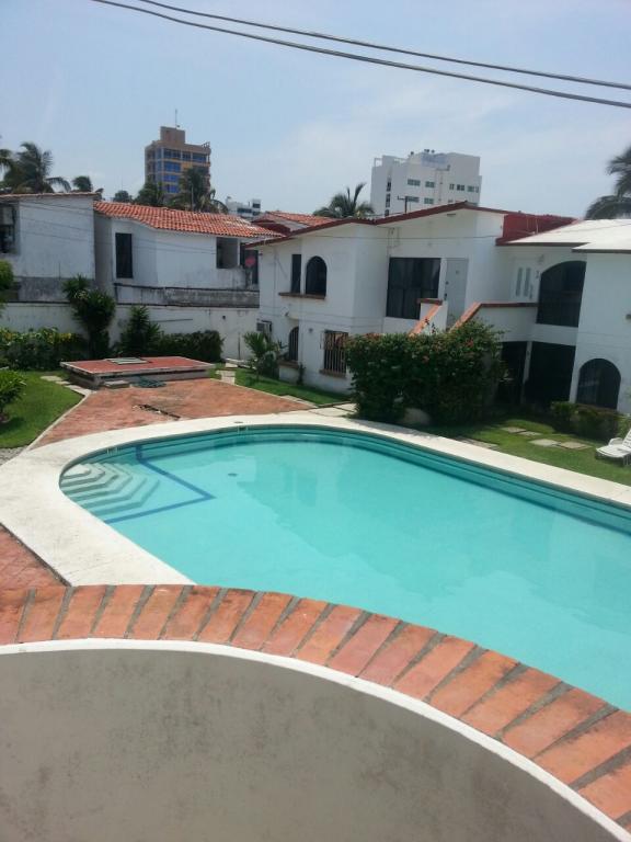 Hermoso departamento en La Tampiquera con alberca