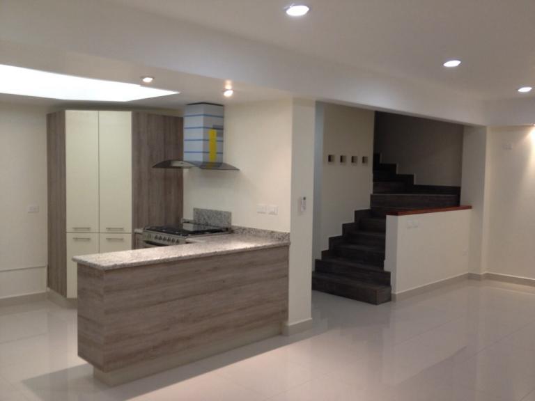 Magnifica residencia acabados de lujo minimalista
