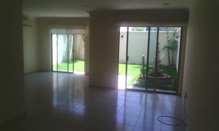 Excelente casa en renta en La Tampiquera