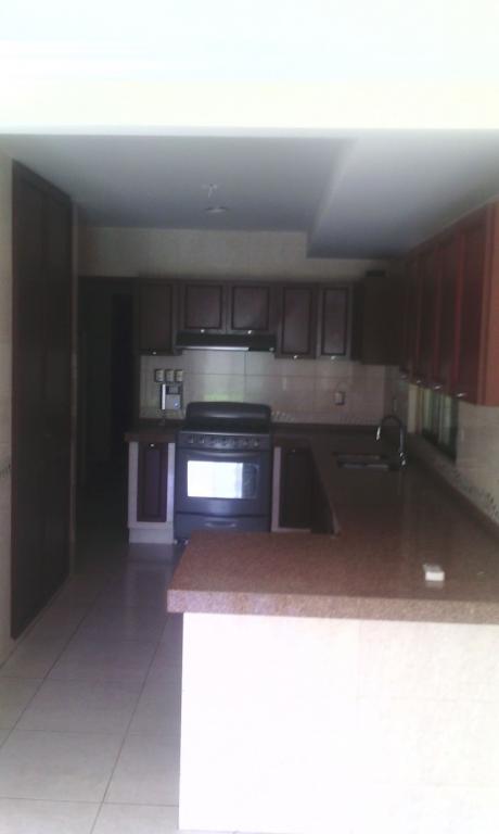 Excelente casa en renta en La Tampiquera