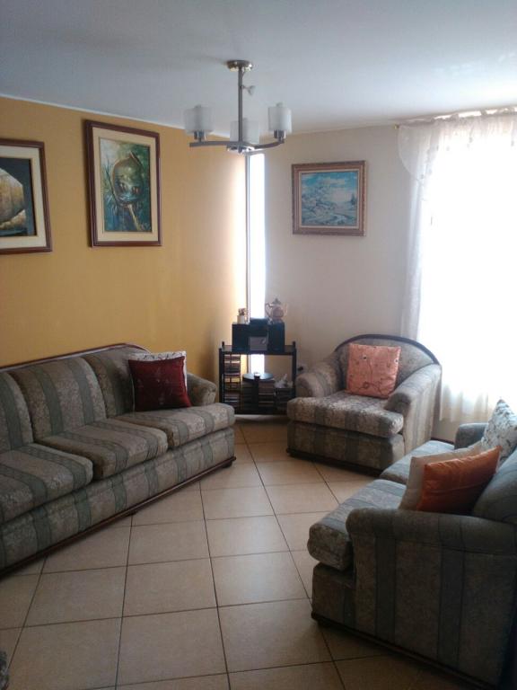 hermosa casa en Conocoto la Moya