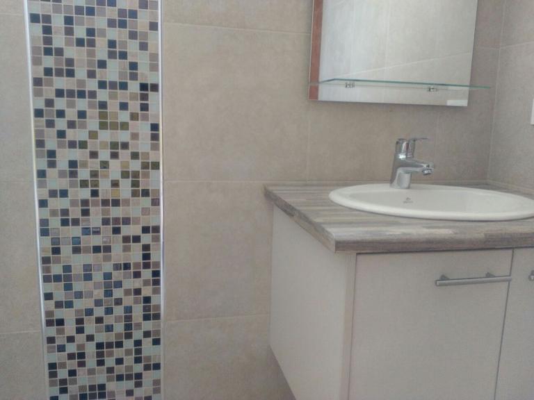 HERMOSAS CASAS CONOCOTO LA MOYA