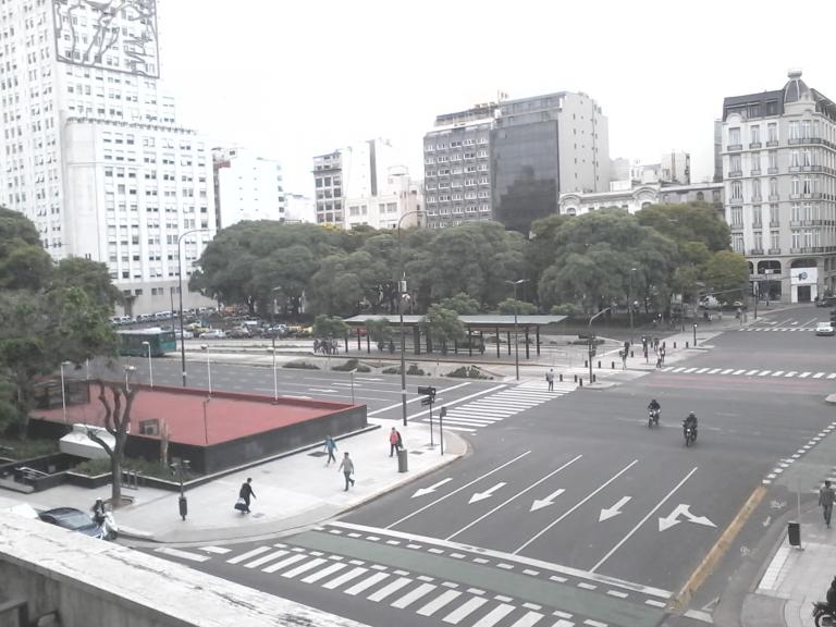 Oficina Bernardo de Yrigoyen al 200