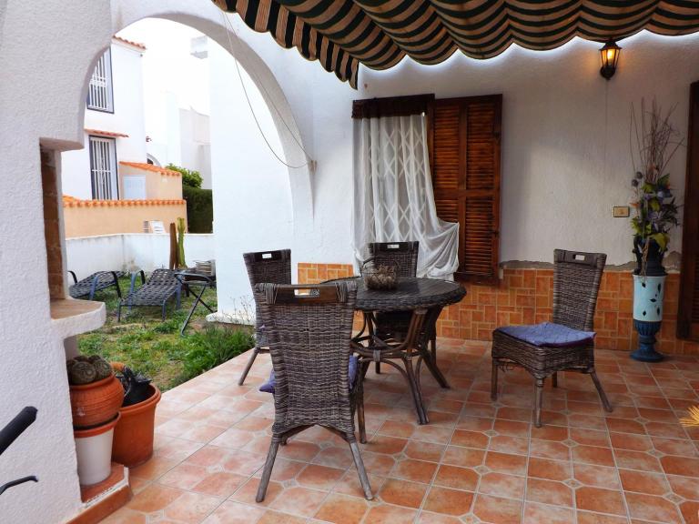 LandAhomes, Alquiler de Chalet en    Orihuela Foto11 