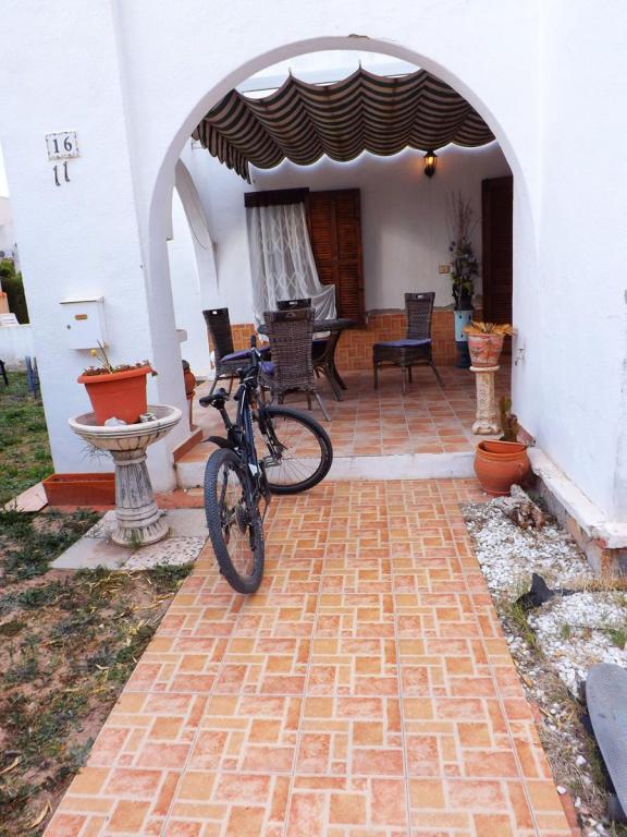 LandAhomes, Alquiler de Chalet en    Orihuela Foto12 